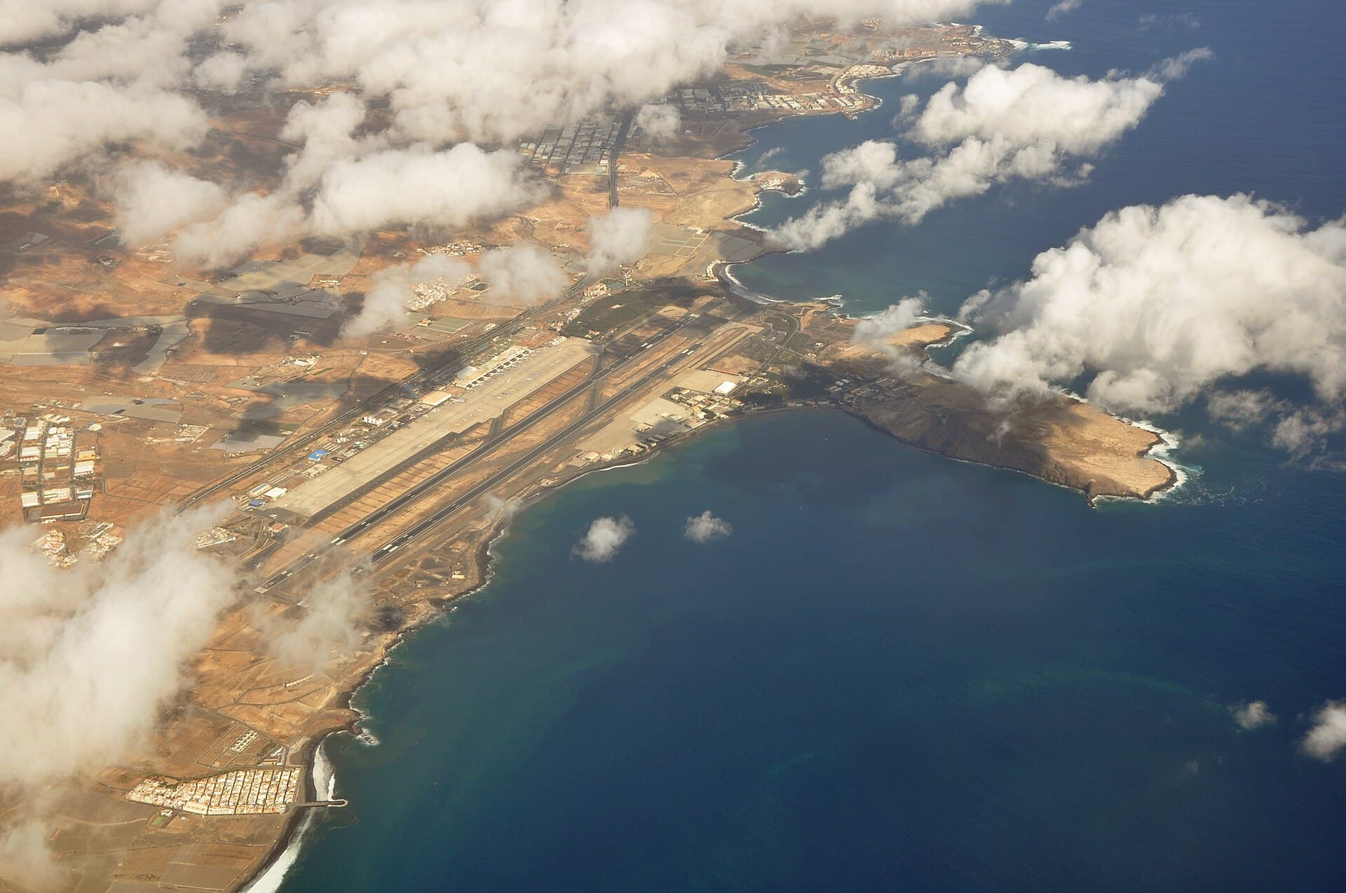 Gran Canaria: international airport